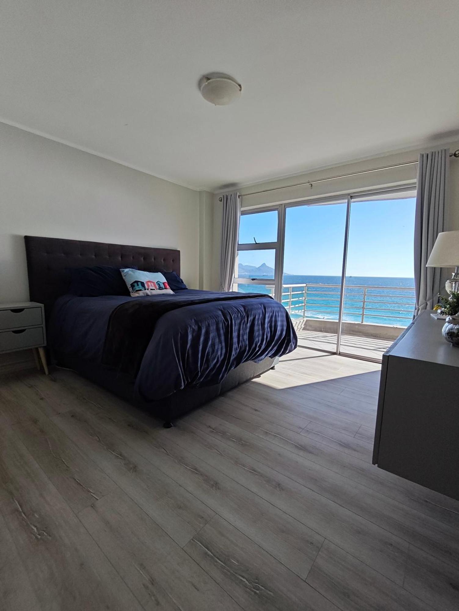 Apartment 2 Bedroom Beachfront Blouberg