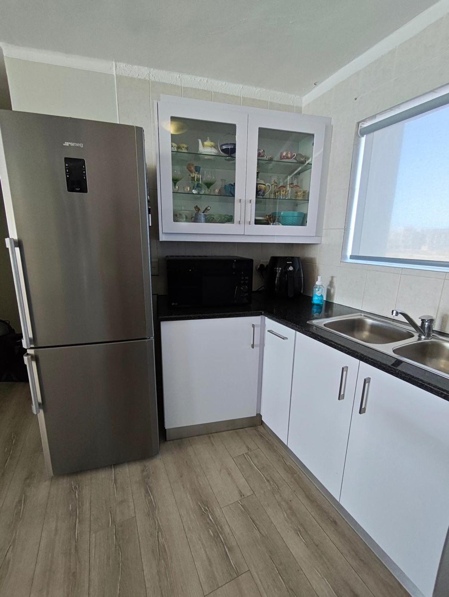 2 Bedroom Beachfront Blouberg Apartment *