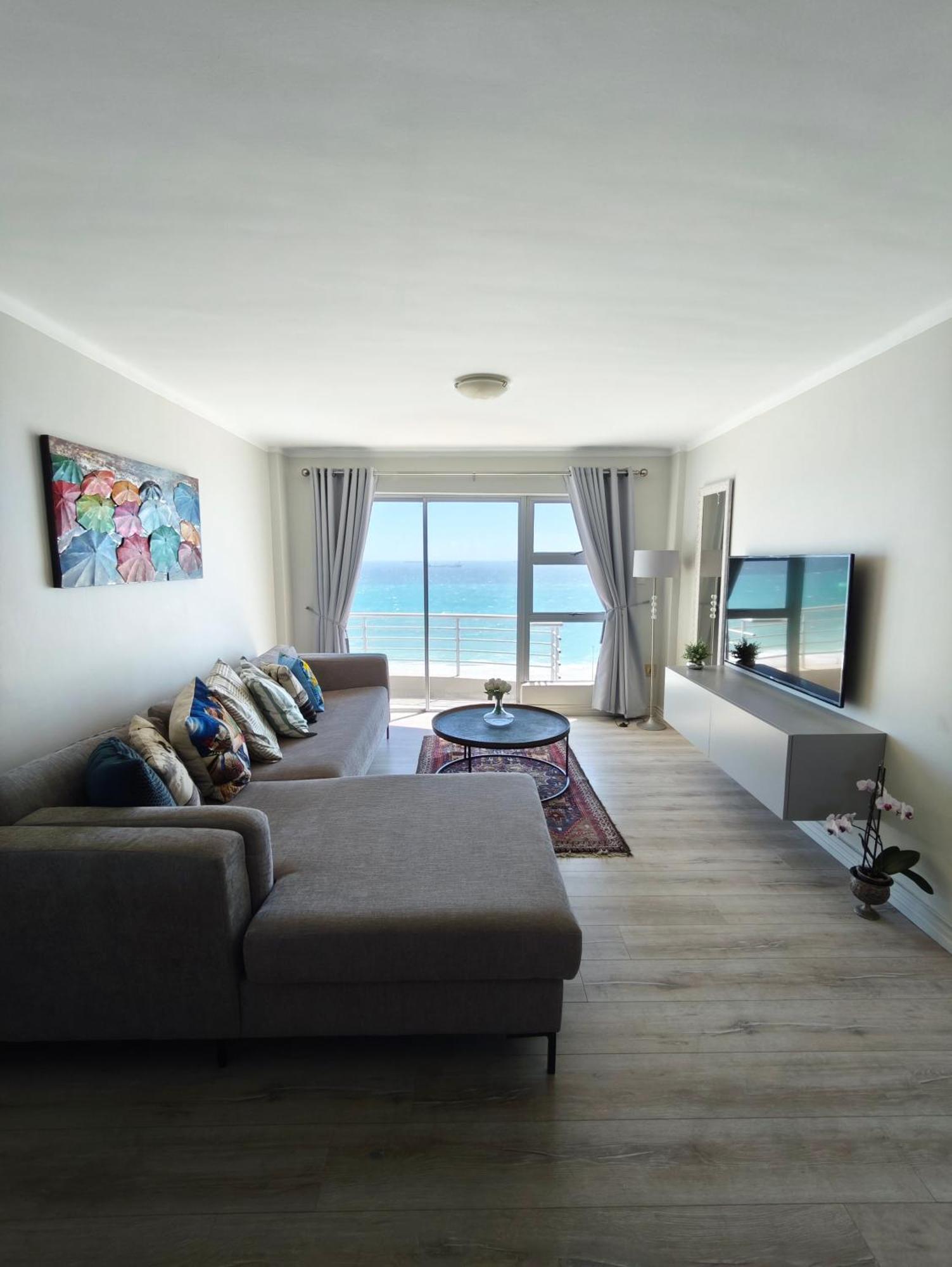 2 Bedroom Beachfront Blouberg *